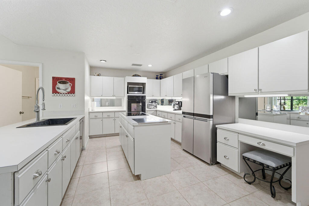 5562 Reynolds, Lake Worth FL 33449
