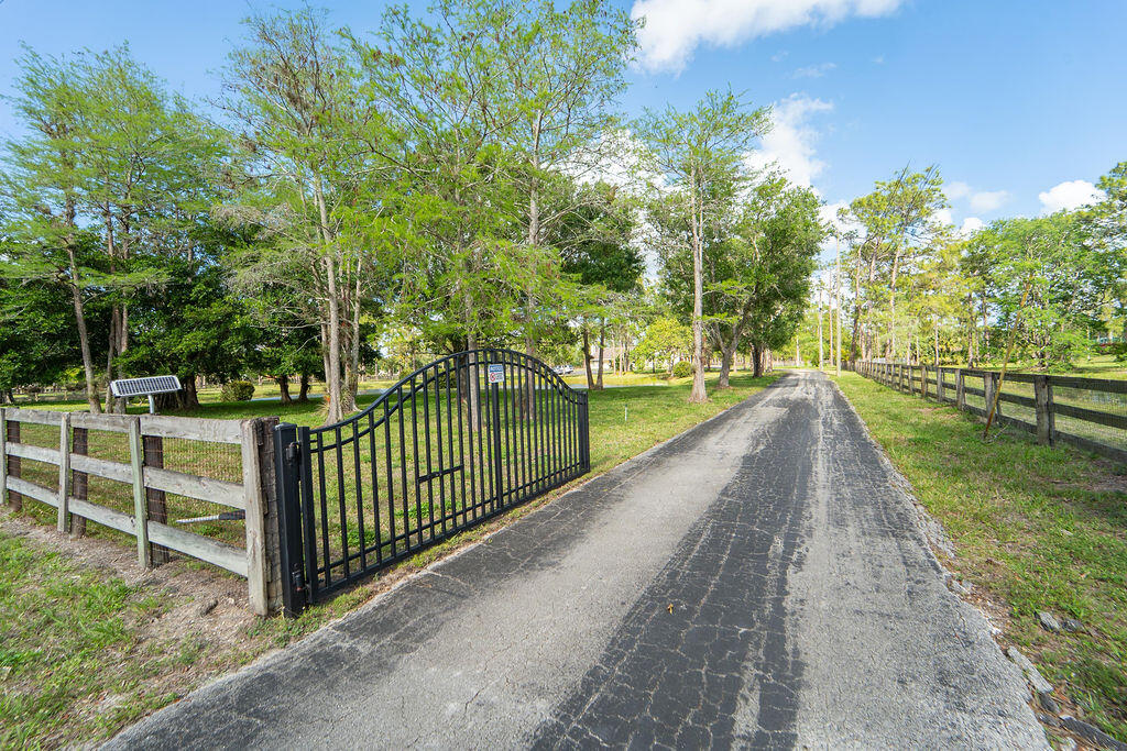 5562 Reynolds, Lake Worth FL 33449