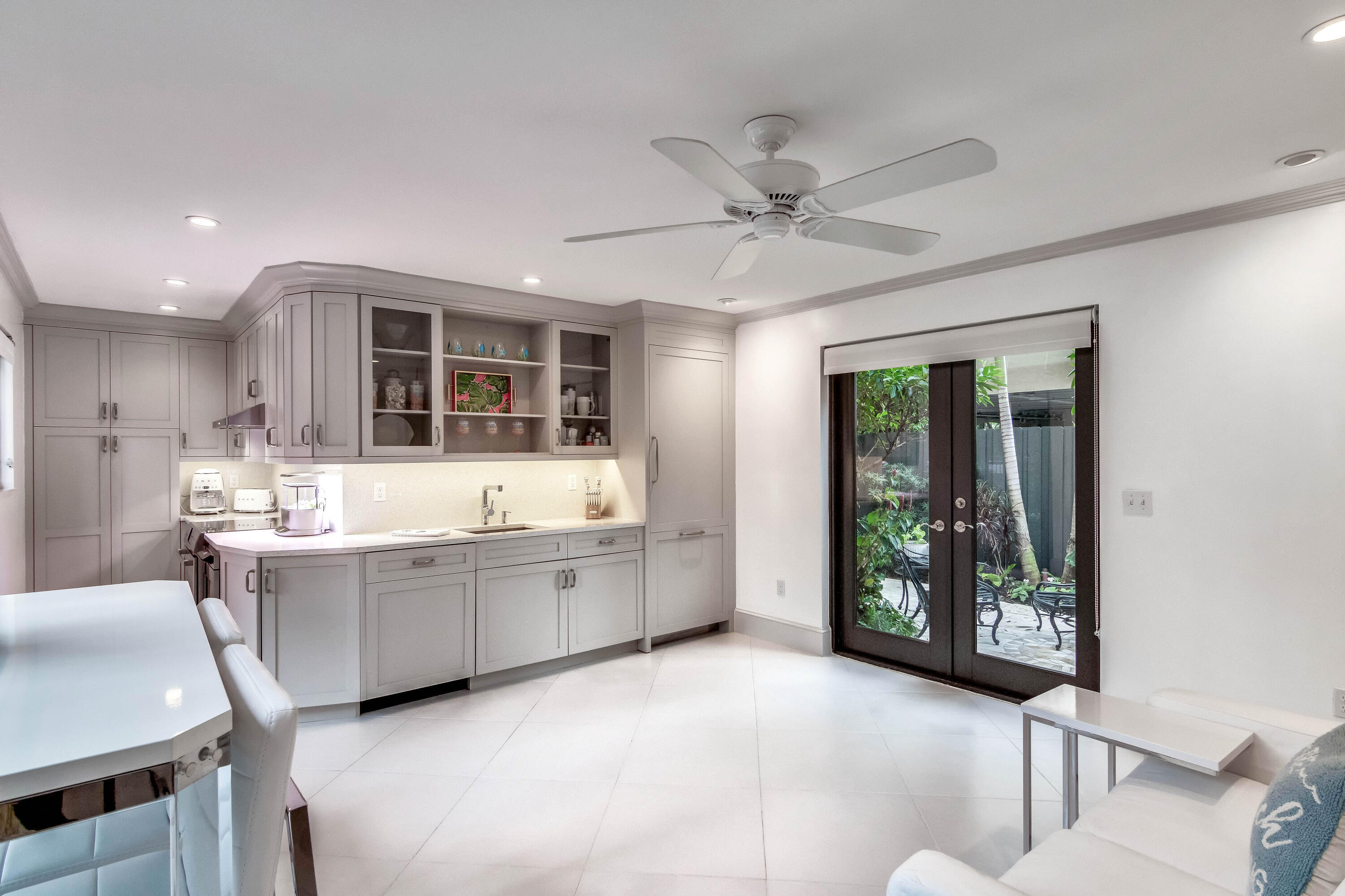 226 Chilean #4, Palm Beach FL 33480