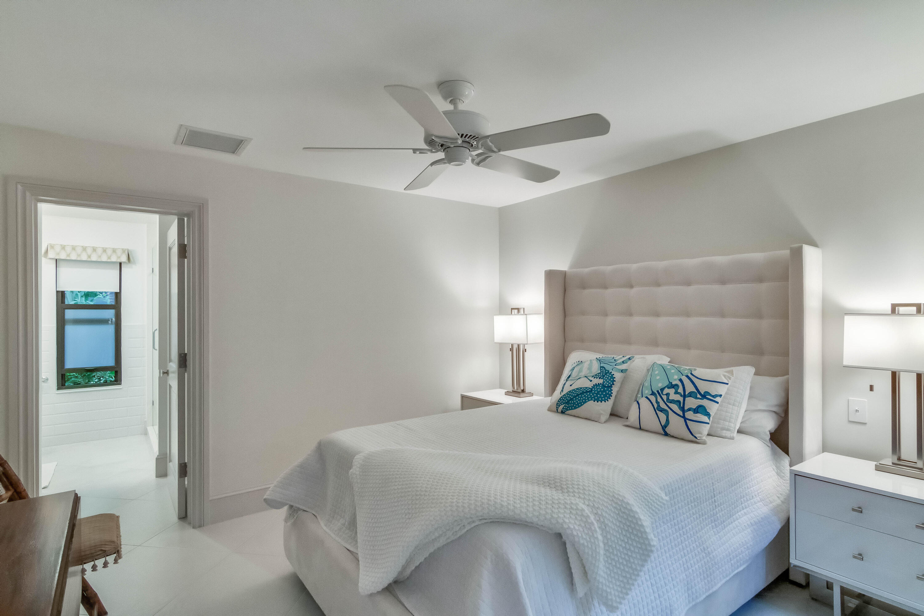 226 Chilean #4, Palm Beach FL 33480