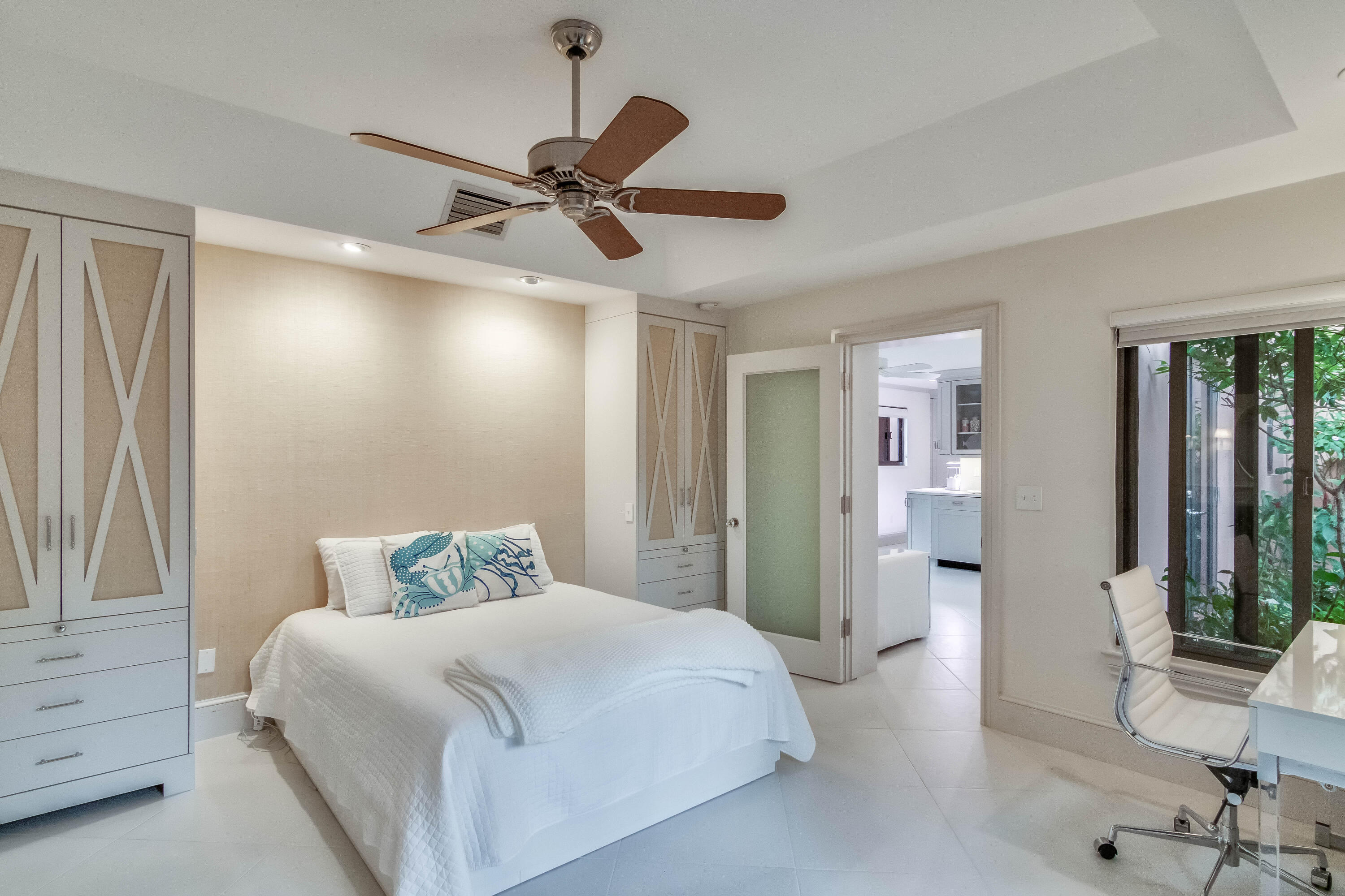 226 Chilean #4, Palm Beach FL 33480