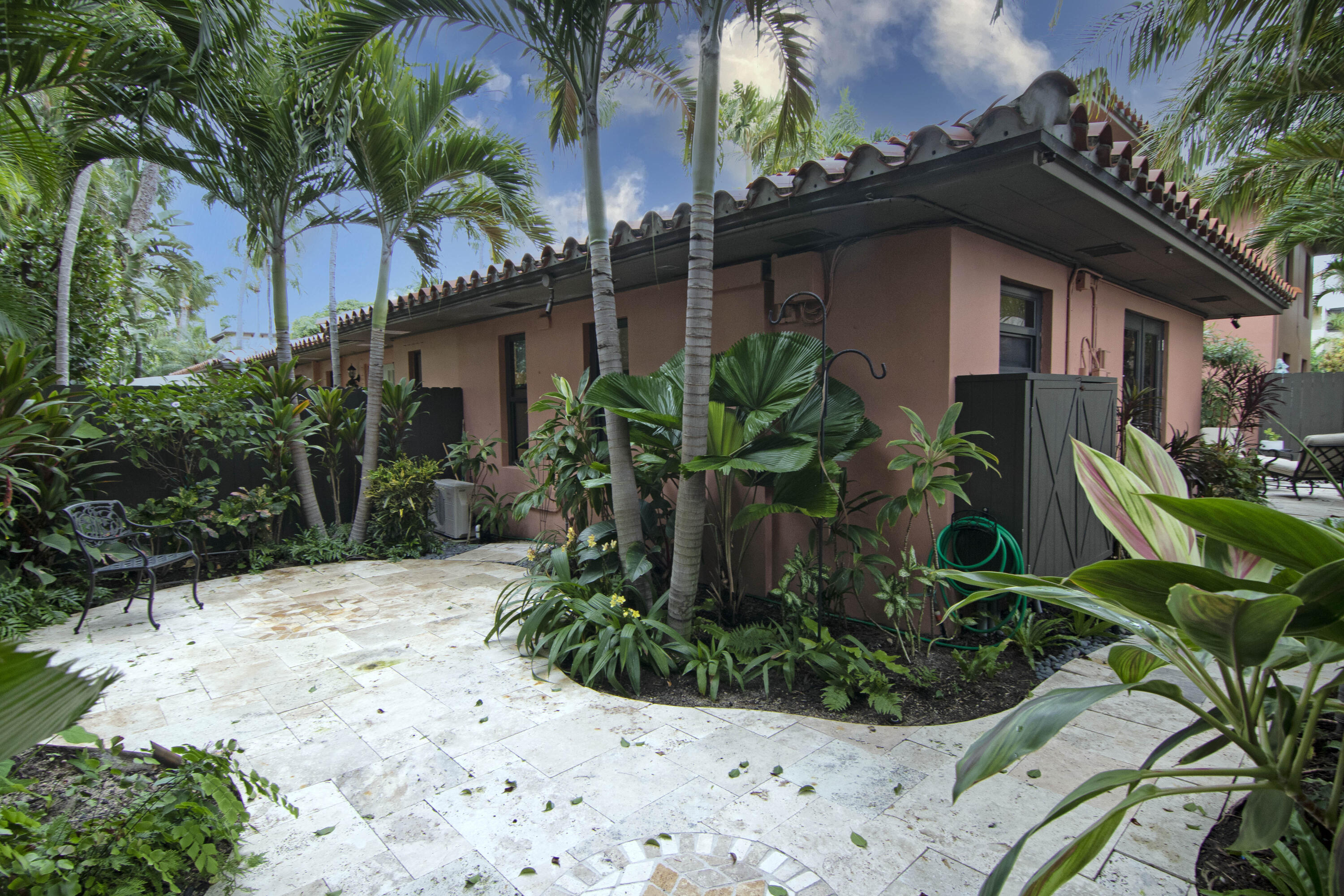 226 Chilean #4, Palm Beach FL 33480