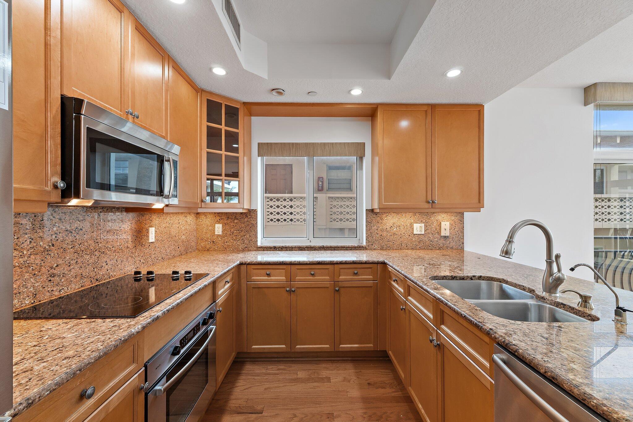 314 Inlet #101, Palm Beach Shores FL 33404