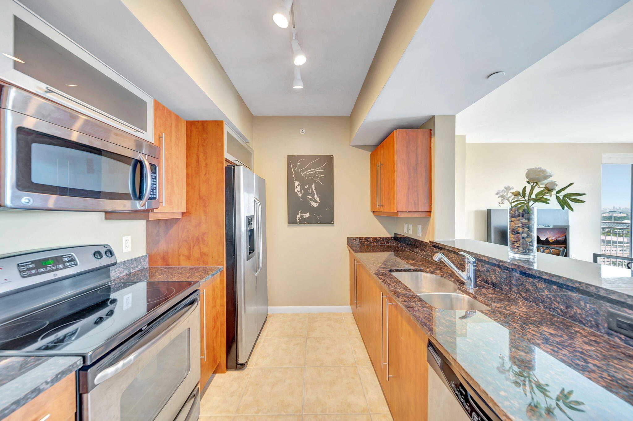 7350 SW 89th #2102s, Miami FL 33156