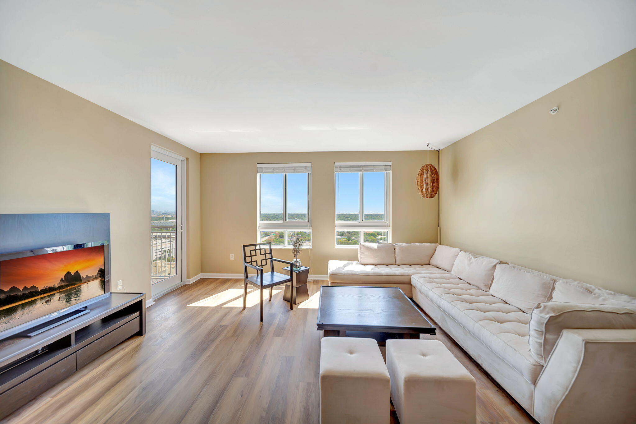 7350 SW 89th #2102s, Miami FL 33156