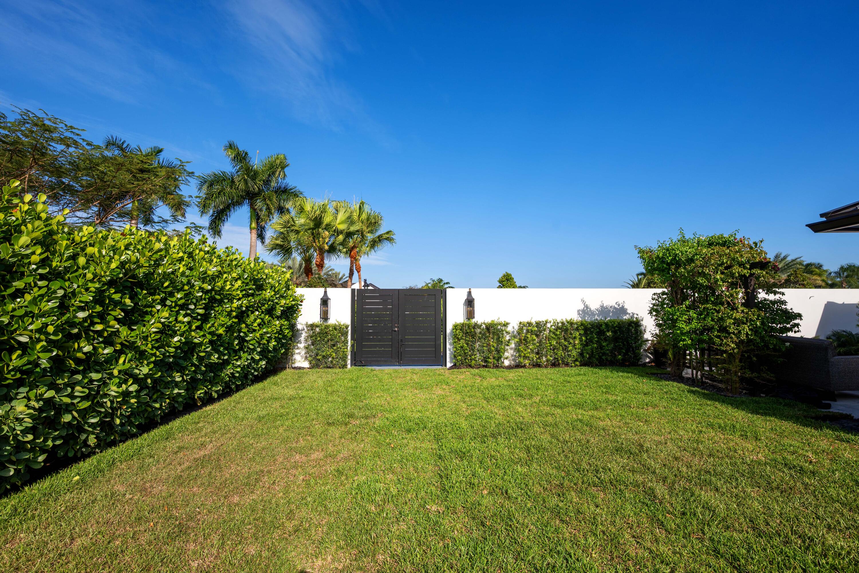 17872 W Fieldbrook, Boca Raton FL 33496