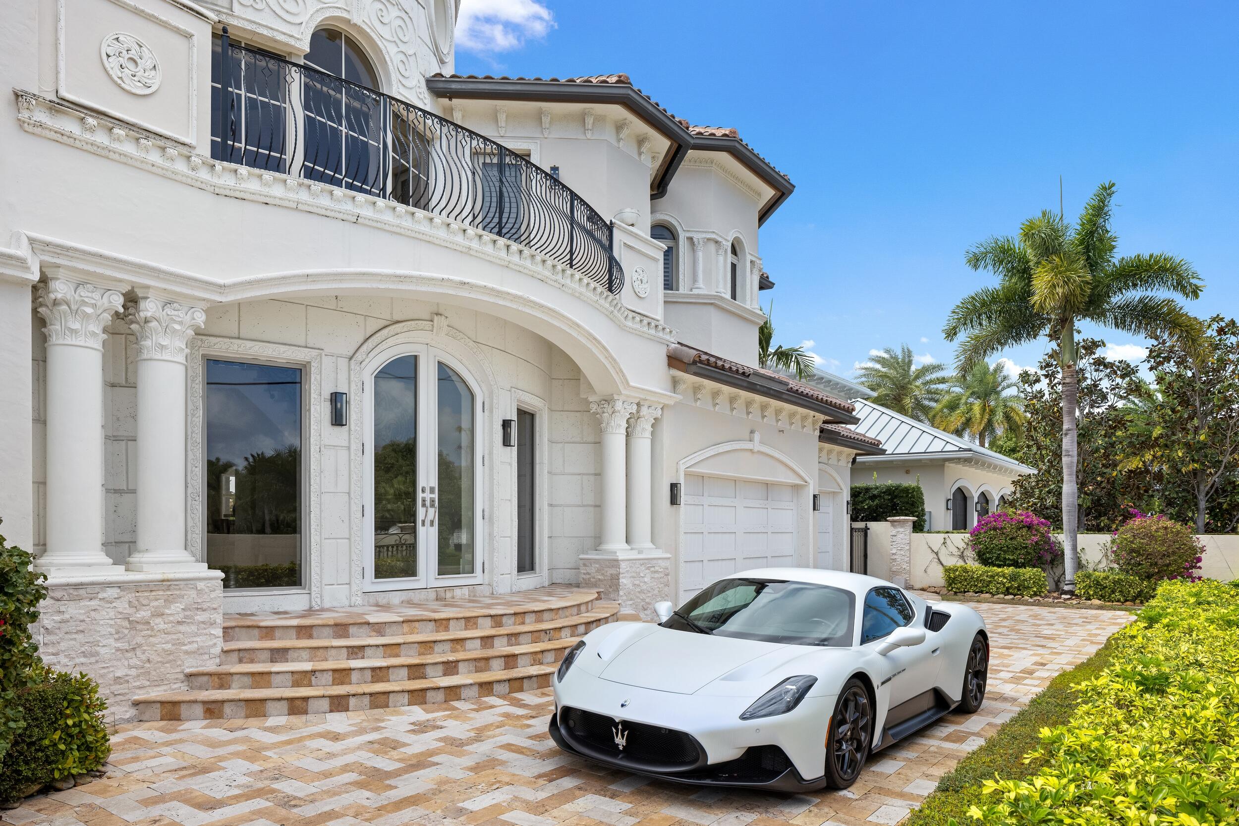 3201 NE 27th, Lighthouse Point FL 33064