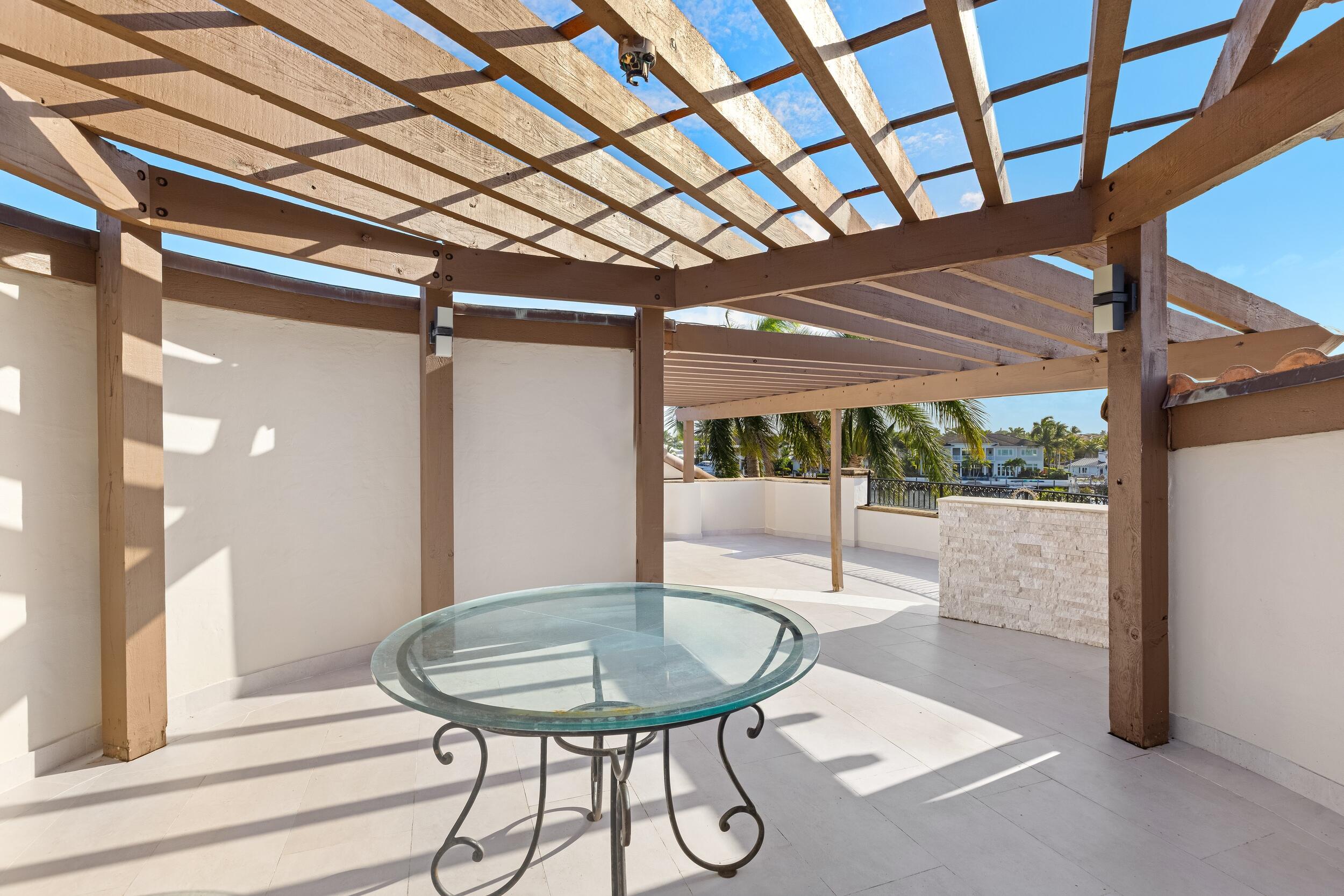 3201 NE 27th, Lighthouse Point FL 33064