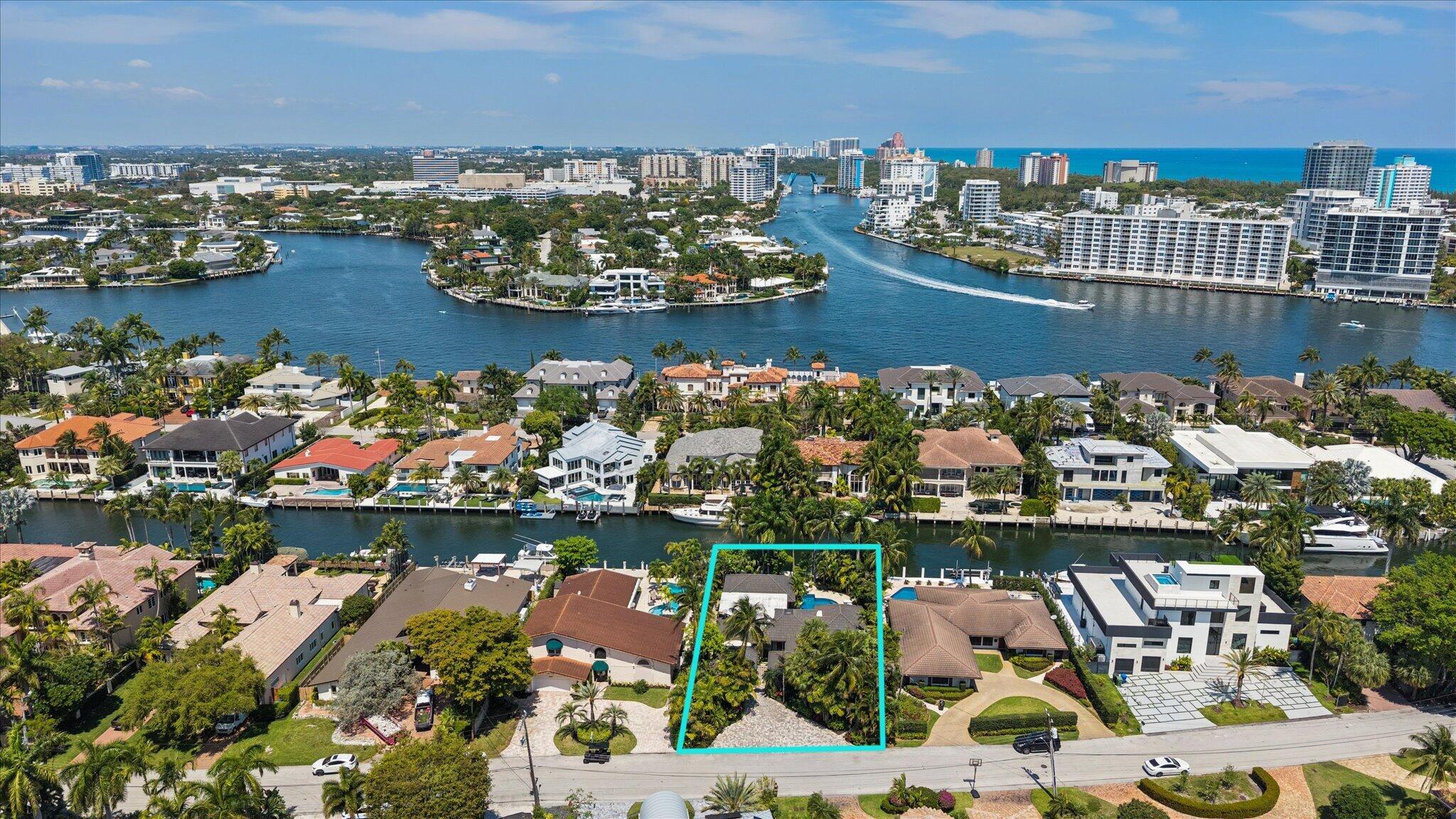 2525 Barcelona, Fort Lauderdale FL 33301