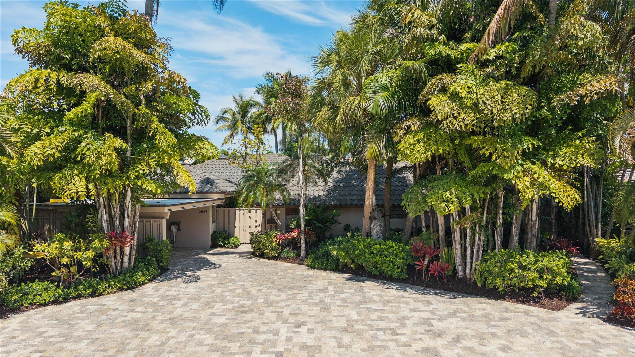 2525 Barcelona, Fort Lauderdale FL 33301