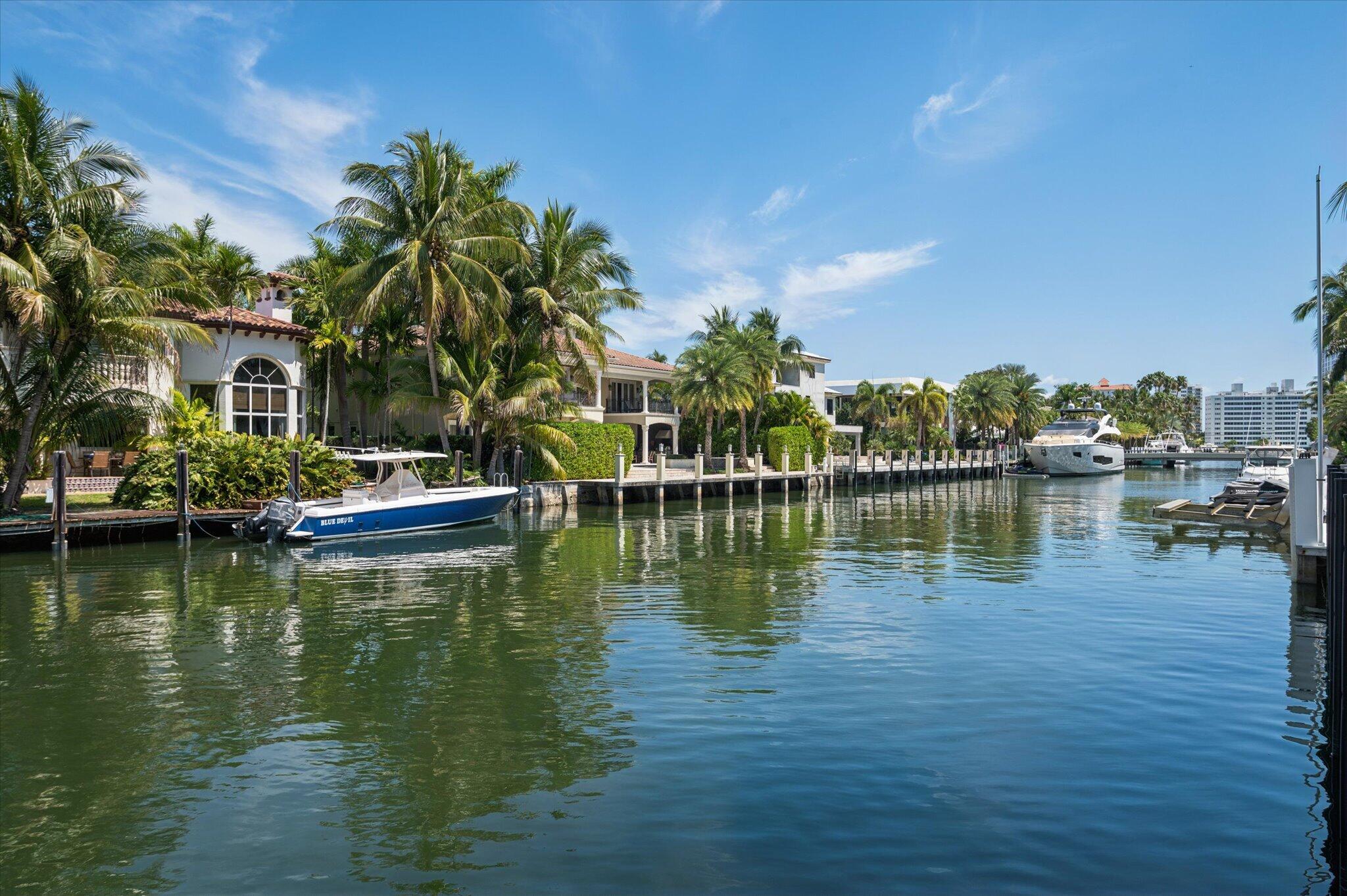 2525 Barcelona, Fort Lauderdale FL 33301