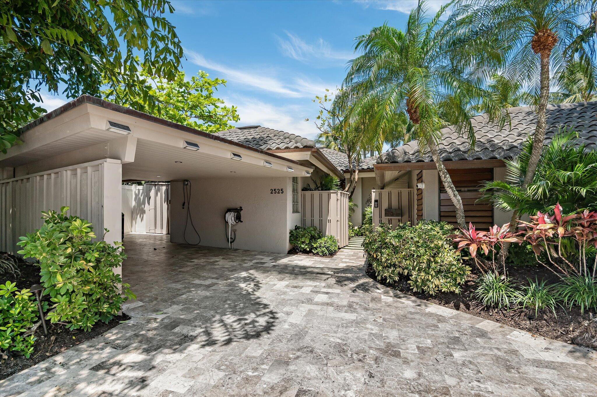 2525 Barcelona, Fort Lauderdale FL 33301