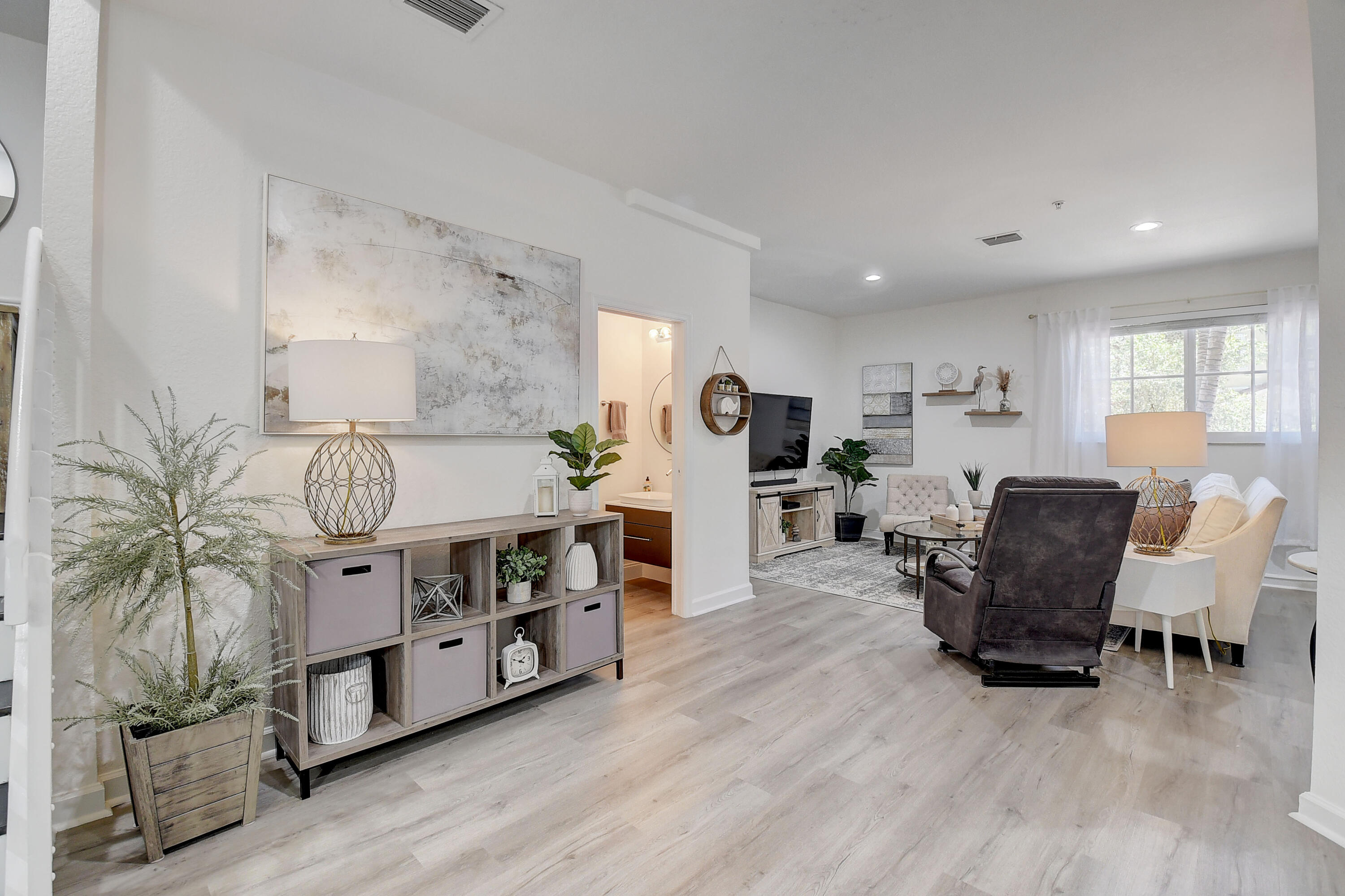 525 Bayfront, Boynton Beach FL 33435