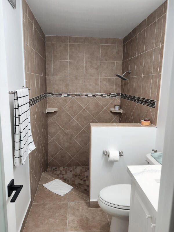 5707 White Hickory, Tamarac FL 33319