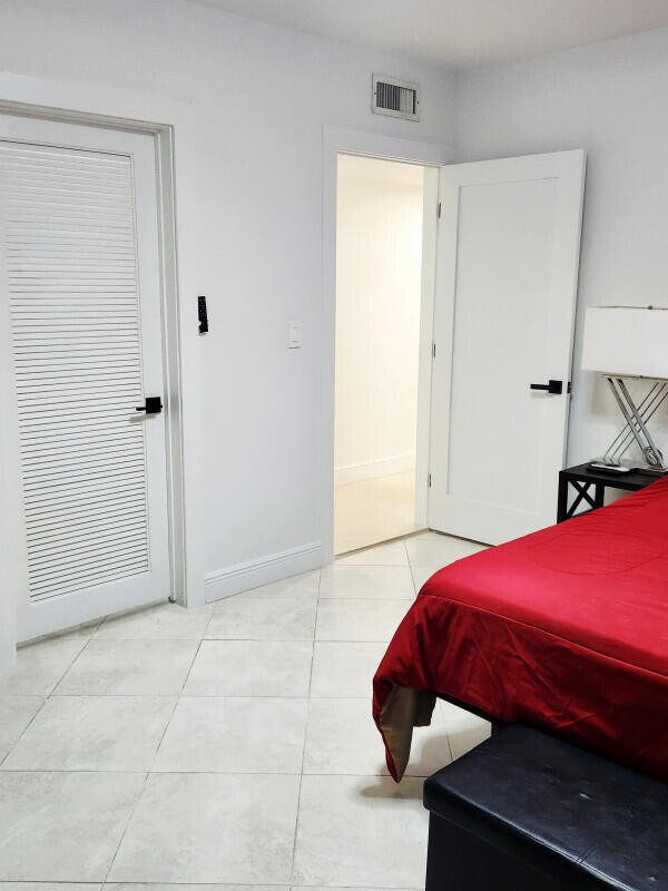 5707 White Hickory, Tamarac FL 33319