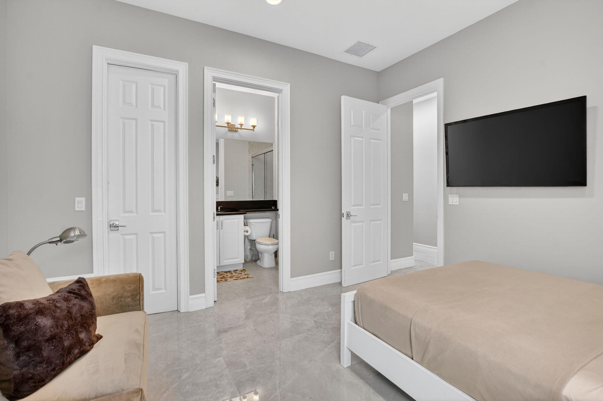 17358 Santaluce, Boca Raton FL 33496