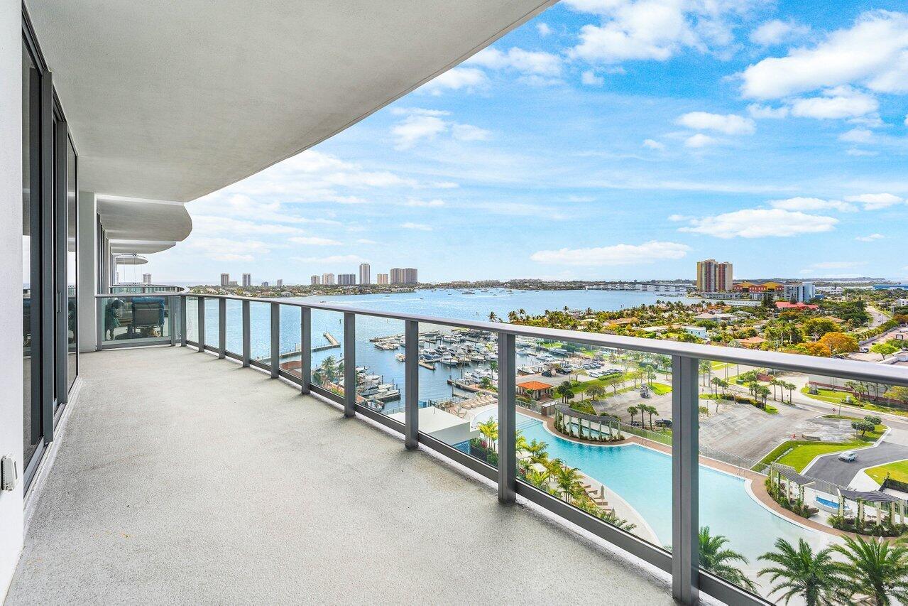 220 Lake Shore #1415, Lake Park FL 33403