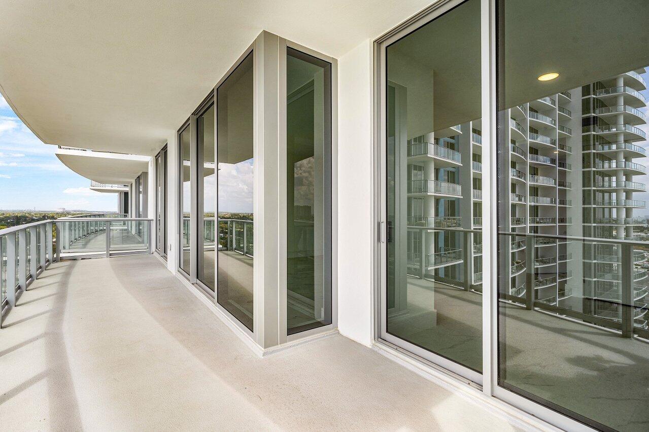 220 Lake Shore #1415, Lake Park FL 33403