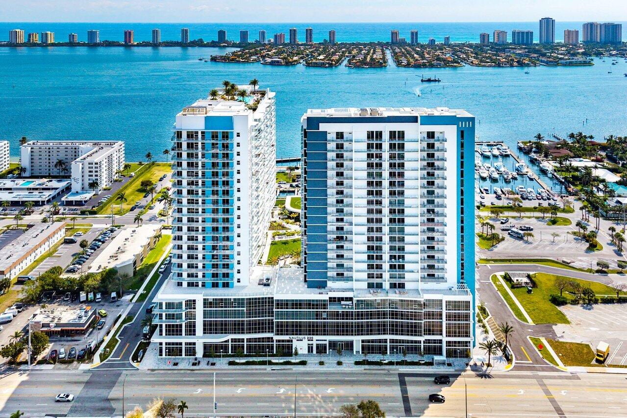 220 Lake Shore #1415, Lake Park FL 33403