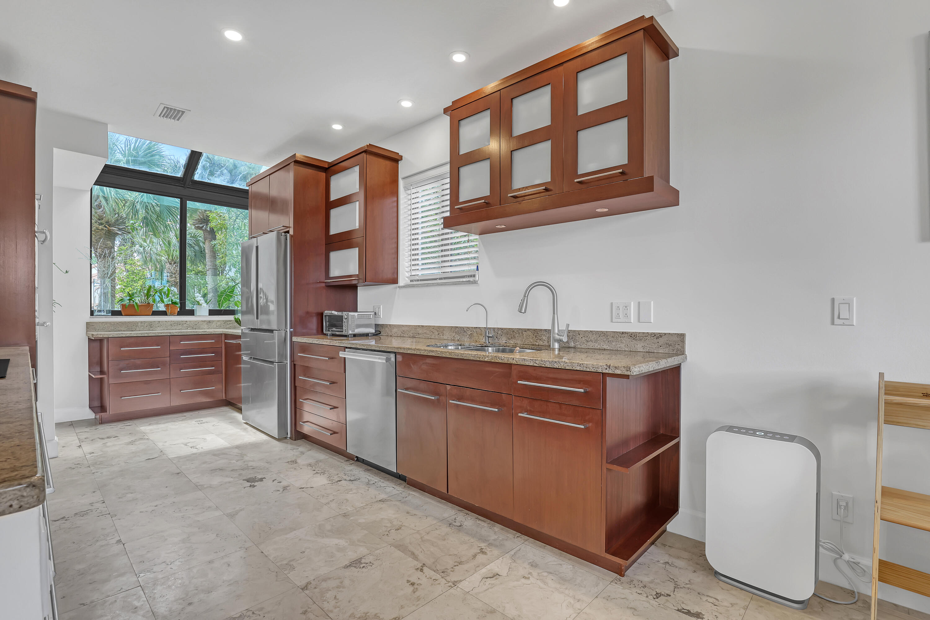 302 Sea Oats #E, Juno Beach FL 33408
