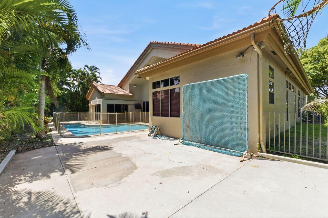 4654 NW 26th, Boca Raton FL 33434