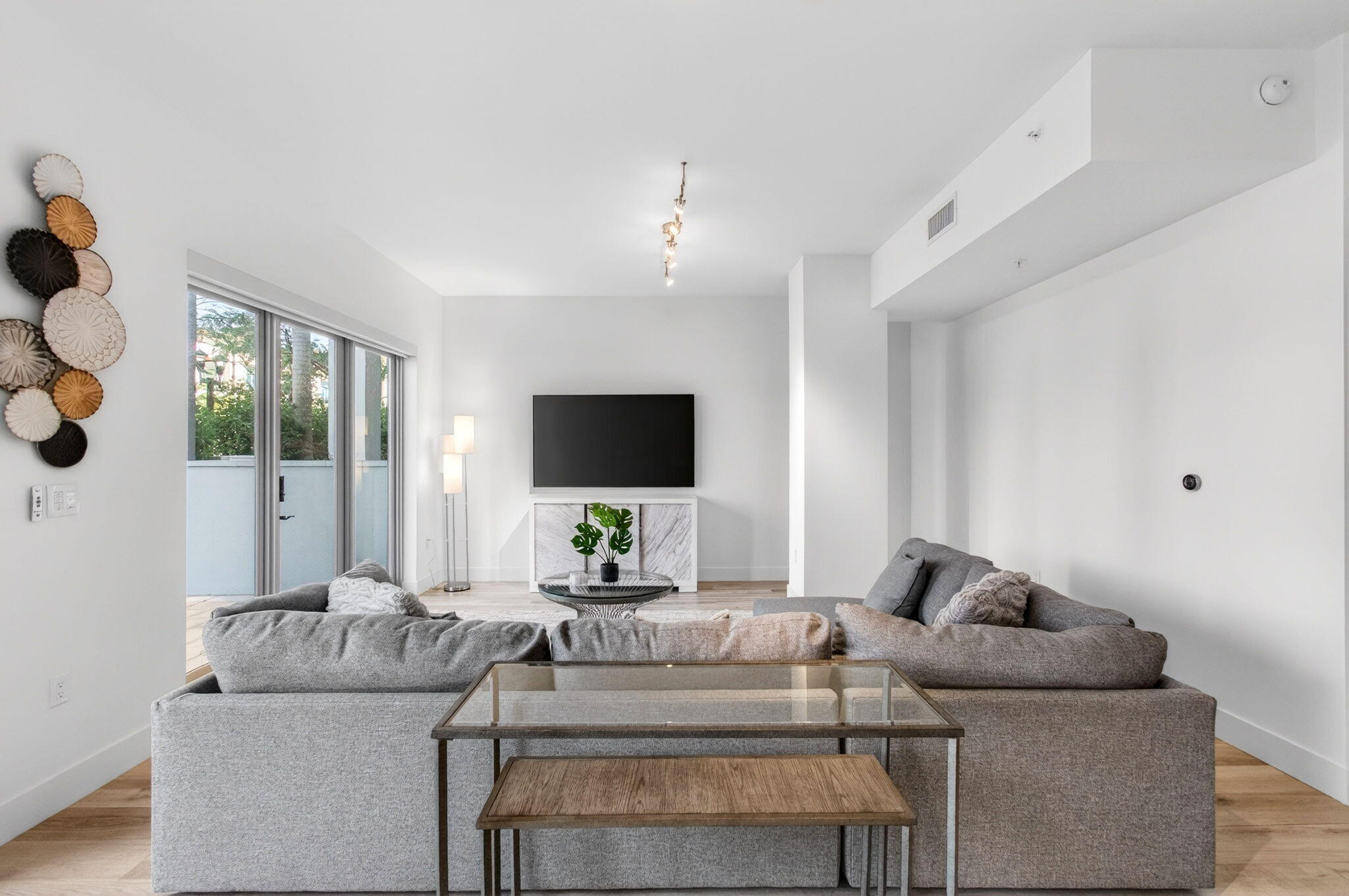 155 E Boca Raton #Th3, Boca Raton FL 33432