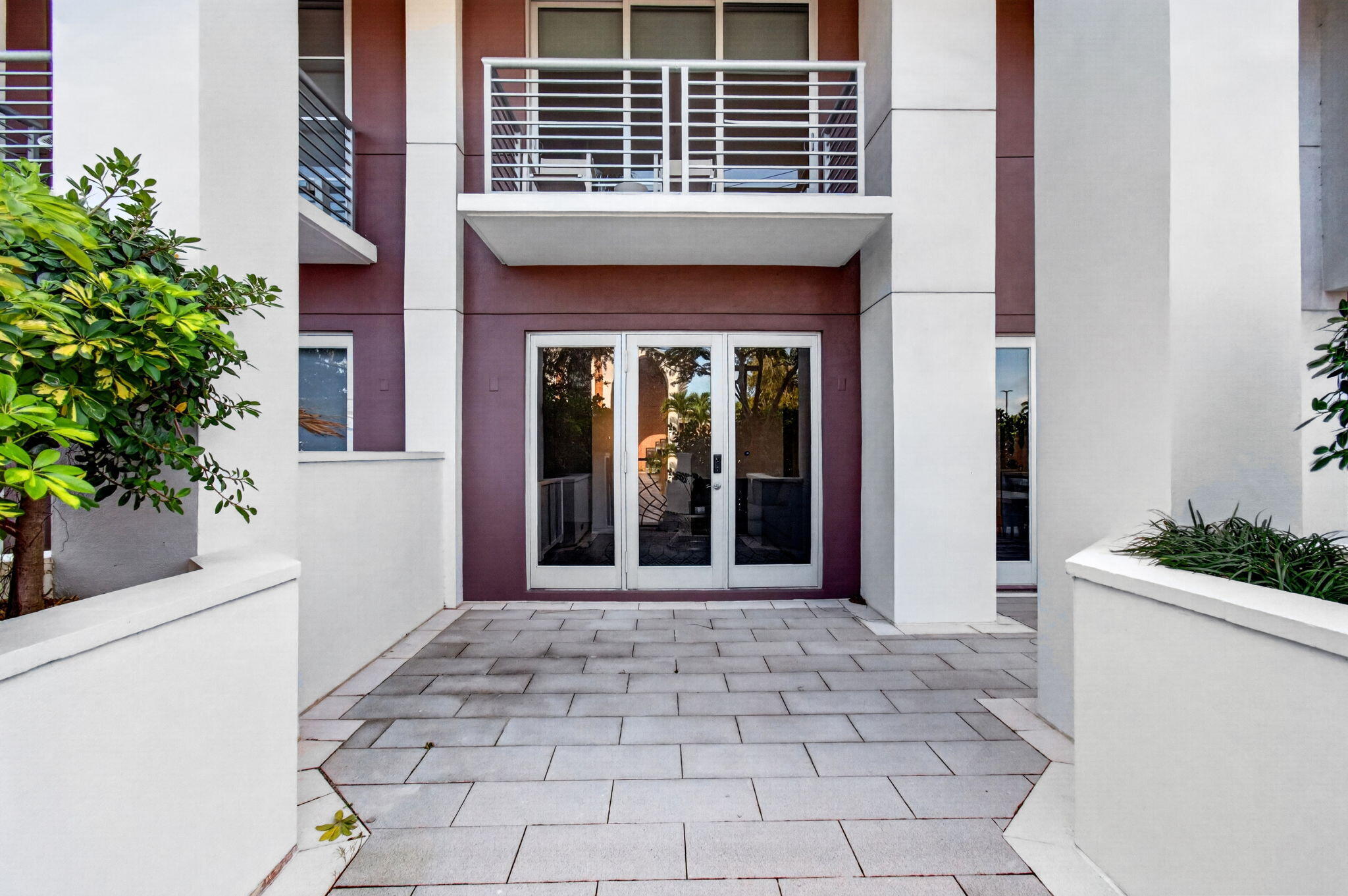 155 E Boca Raton #Th3, Boca Raton FL 33432