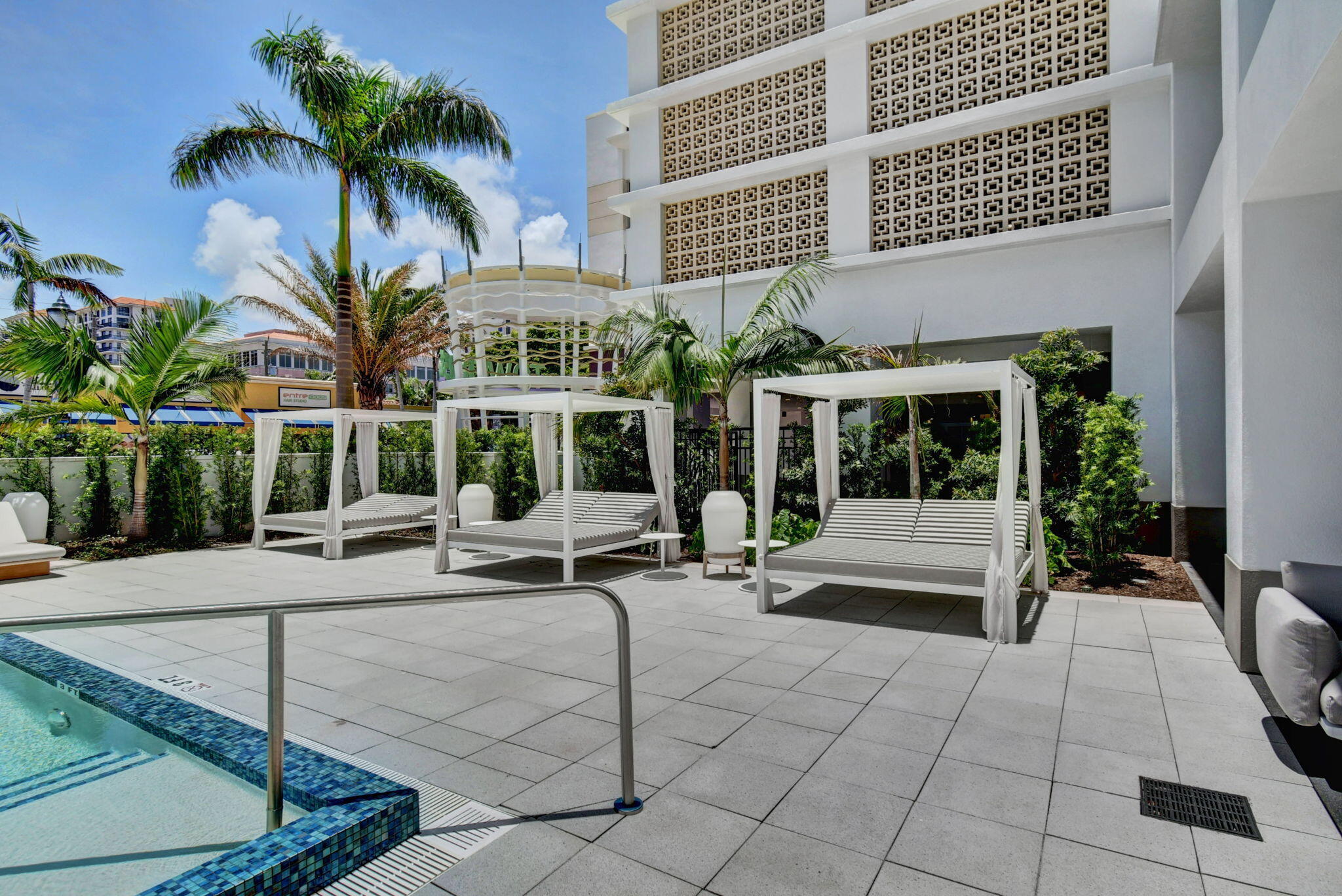 155 E Boca Raton #Th3, Boca Raton FL 33432