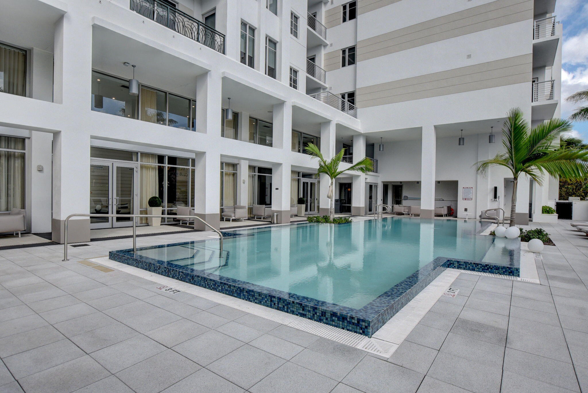 155 E Boca Raton #Th3, Boca Raton FL 33432