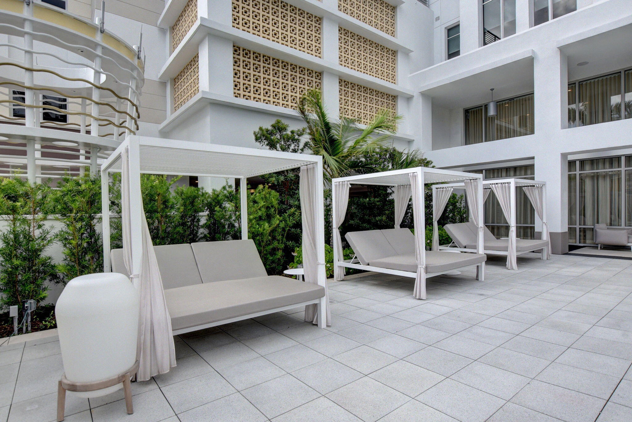 155 E Boca Raton #Th3, Boca Raton FL 33432