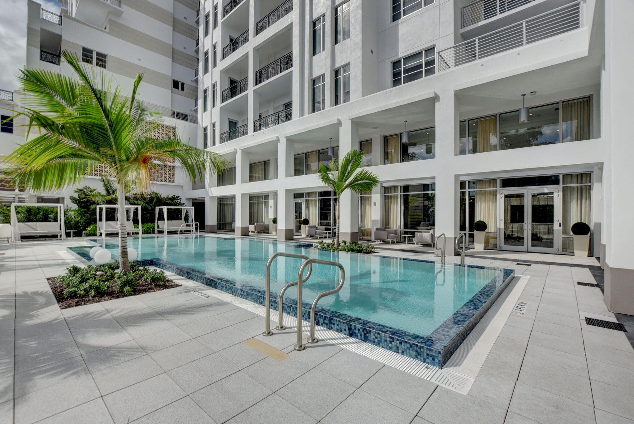 155 E Boca Raton #Th3, Boca Raton FL 33432
