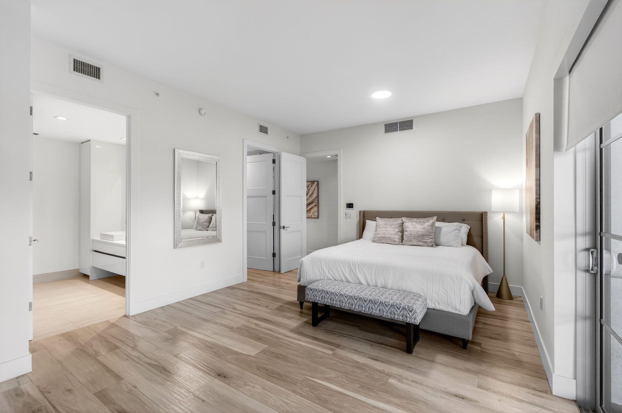 155 E Boca Raton #Th3, Boca Raton FL 33432
