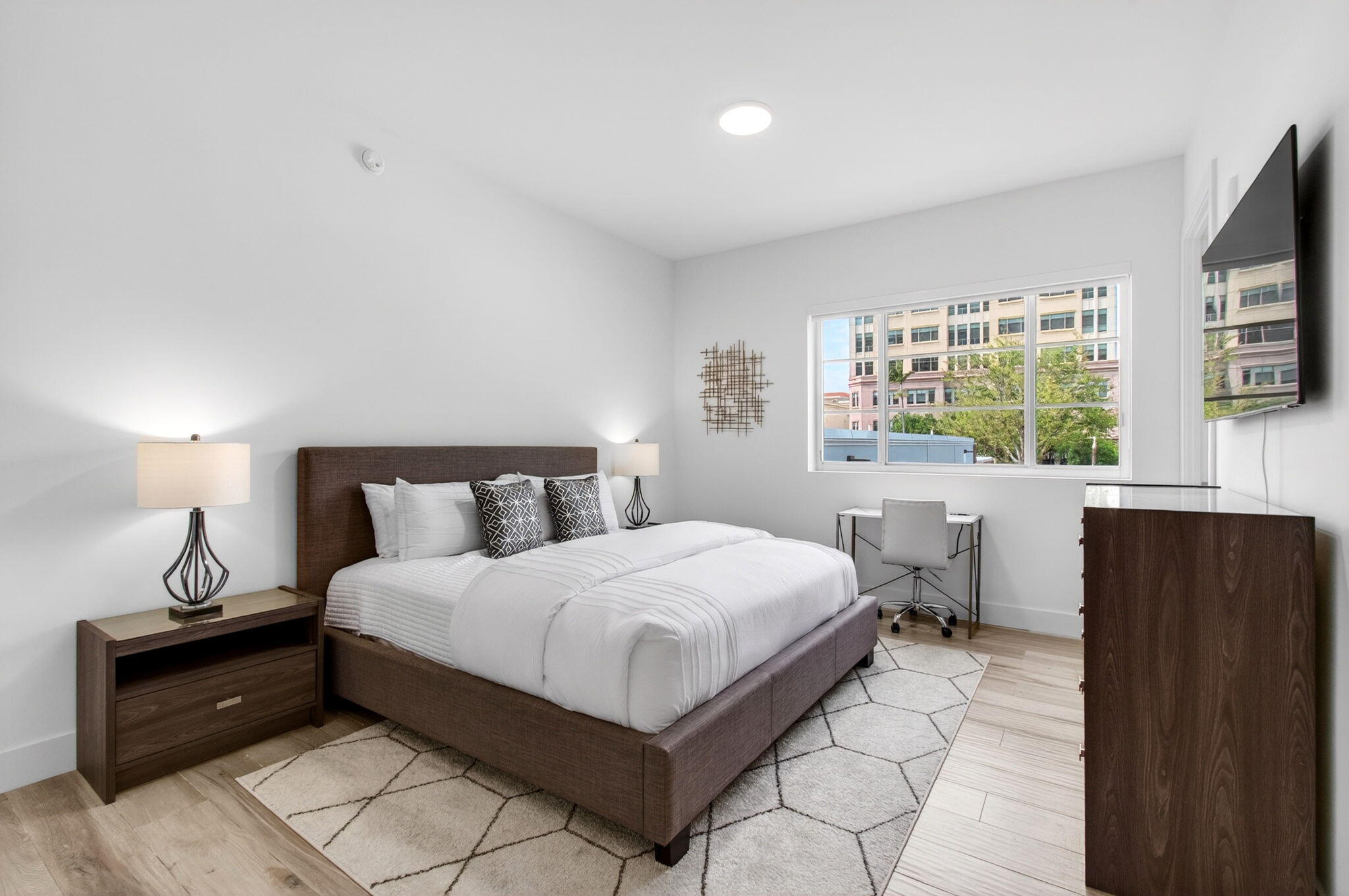 155 E Boca Raton #Th3, Boca Raton FL 33432