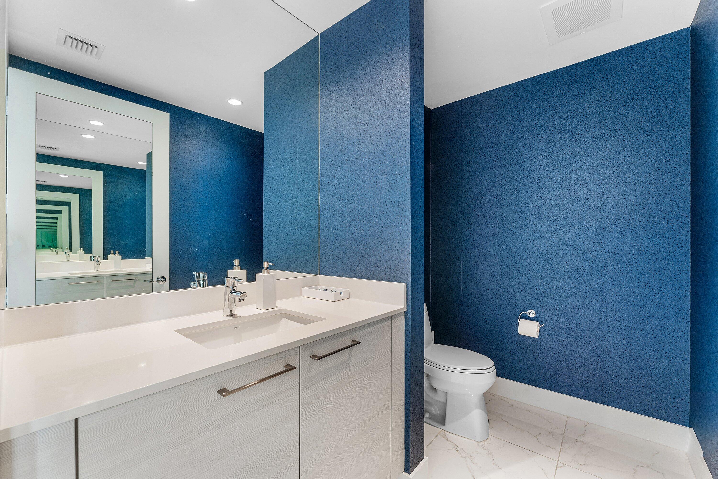 2 Water Club #403, North Palm Beach FL 33408