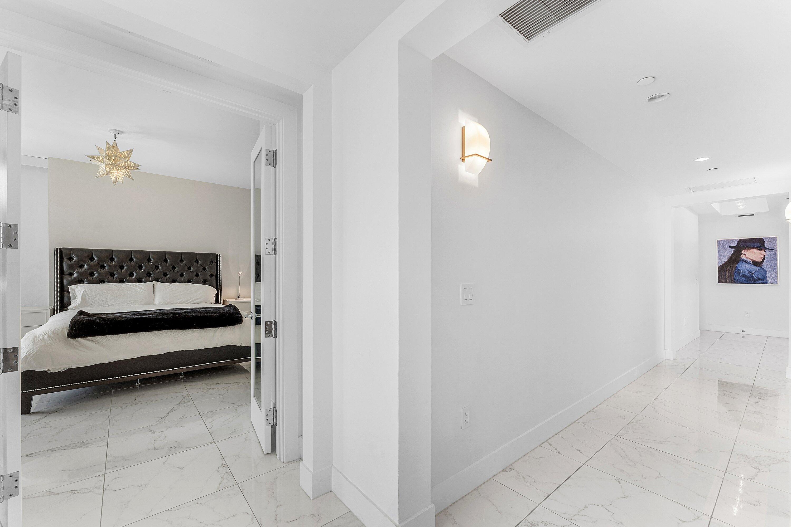 2 Water Club #403, North Palm Beach FL 33408