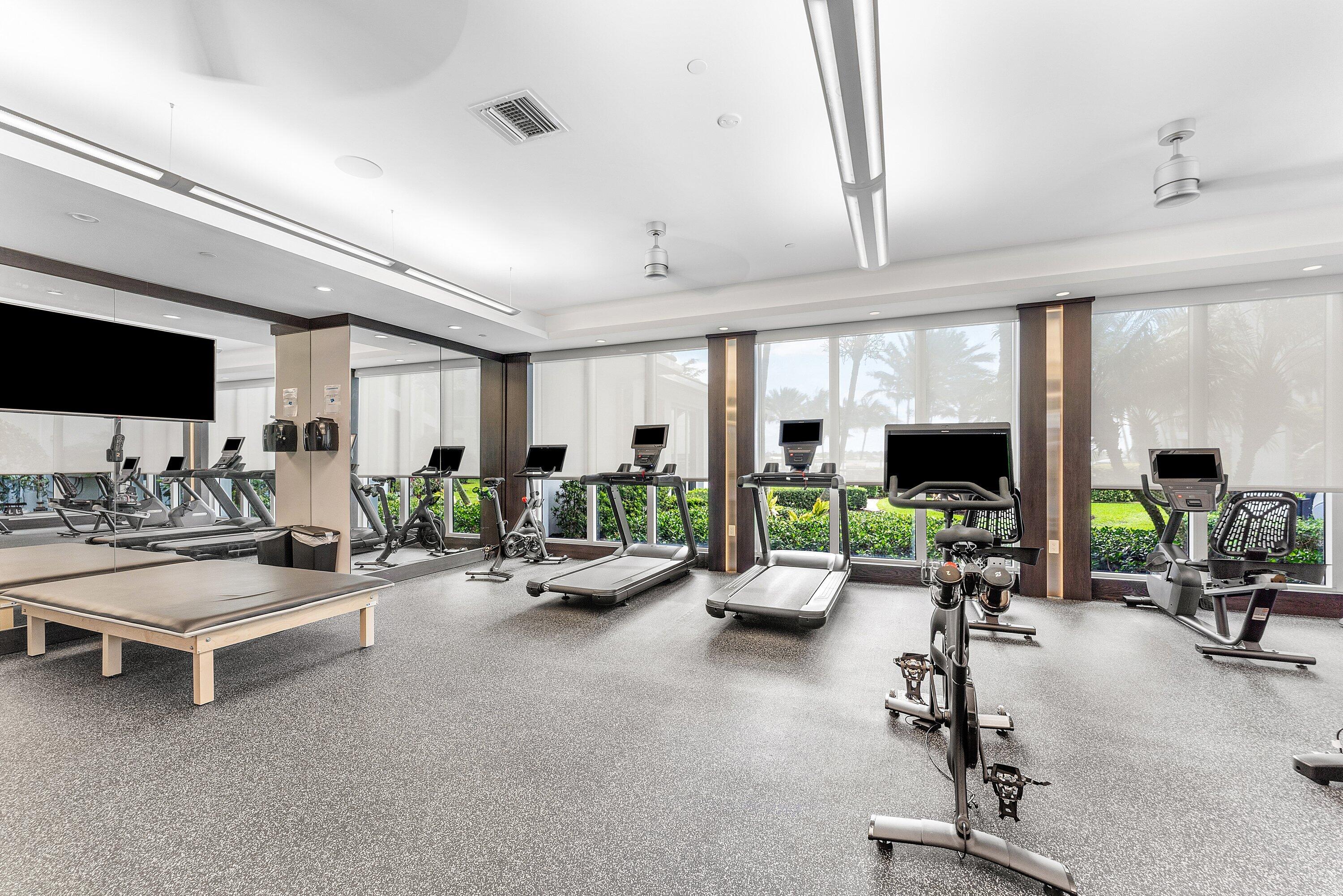 2 Water Club #403, North Palm Beach FL 33408