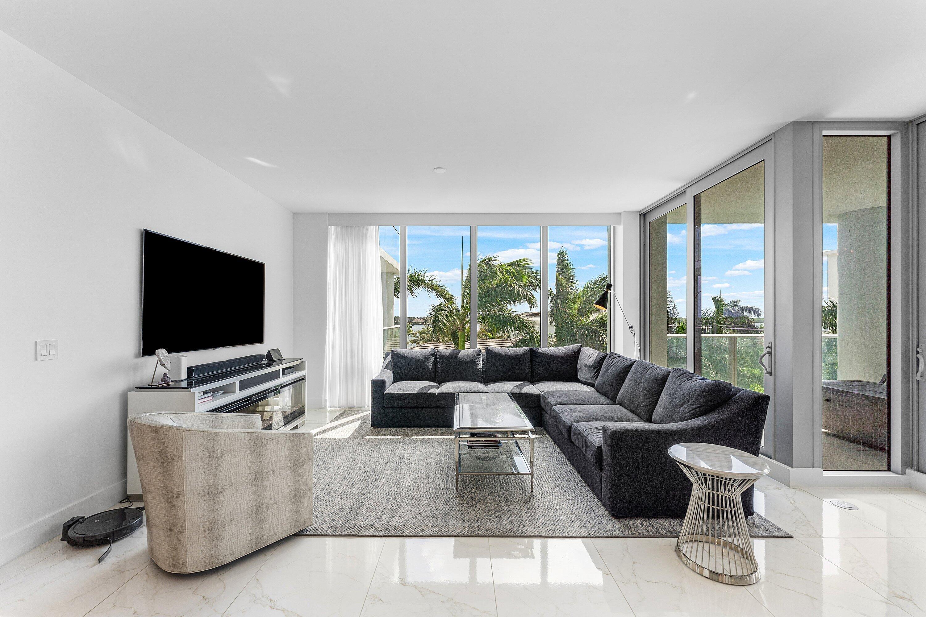 2 Water Club #403, North Palm Beach FL 33408