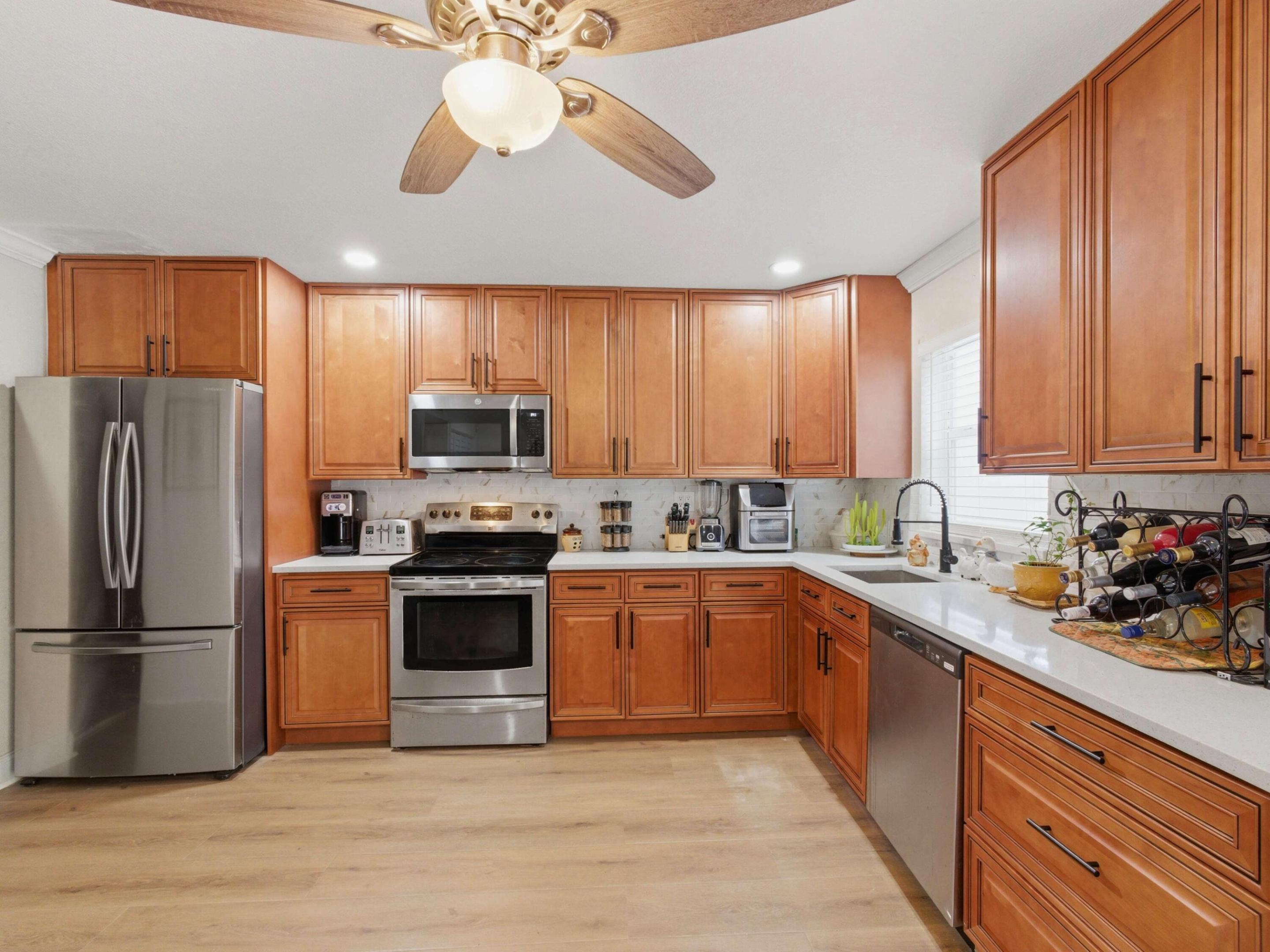 3920 Woodside #Apt 11, Coral Springs FL 33065