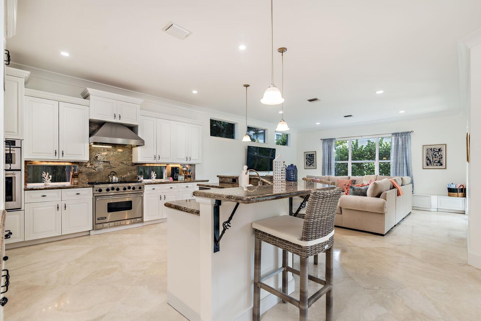 141 Gregory, West Palm Beach FL 33405