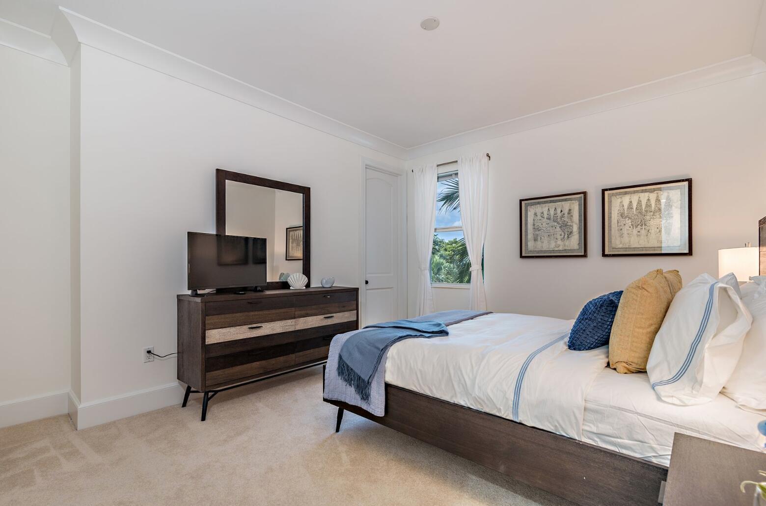 141 Gregory, West Palm Beach FL 33405