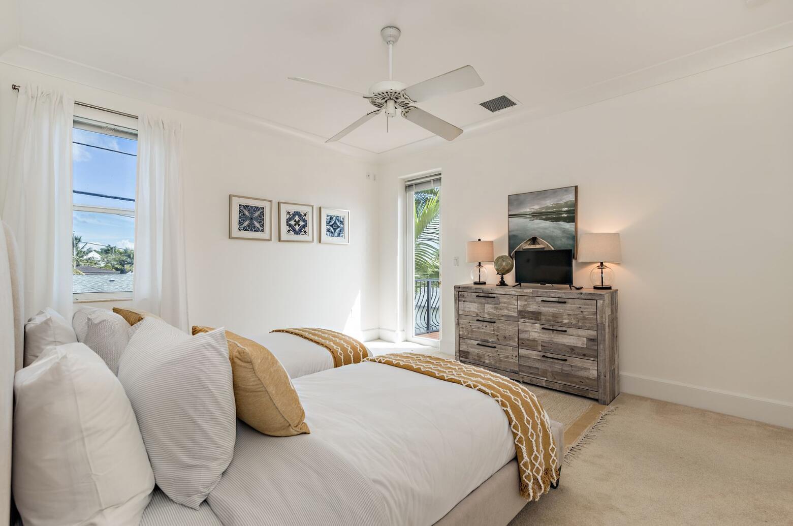 141 Gregory, West Palm Beach FL 33405