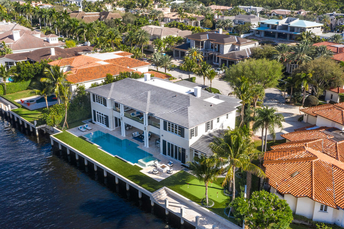 133 W Coconut Palm, Boca Raton FL 33432