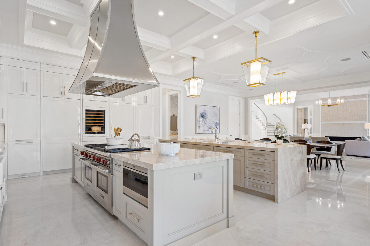 133 W Coconut Palm, Boca Raton FL 33432