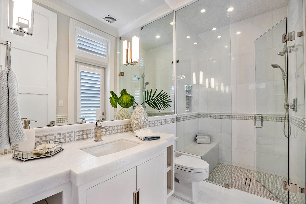 133 W Coconut Palm, Boca Raton FL 33432