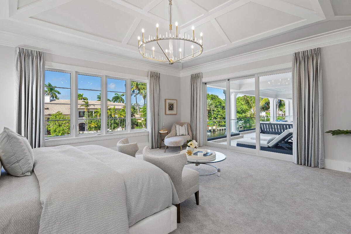 133 W Coconut Palm, Boca Raton FL 33432