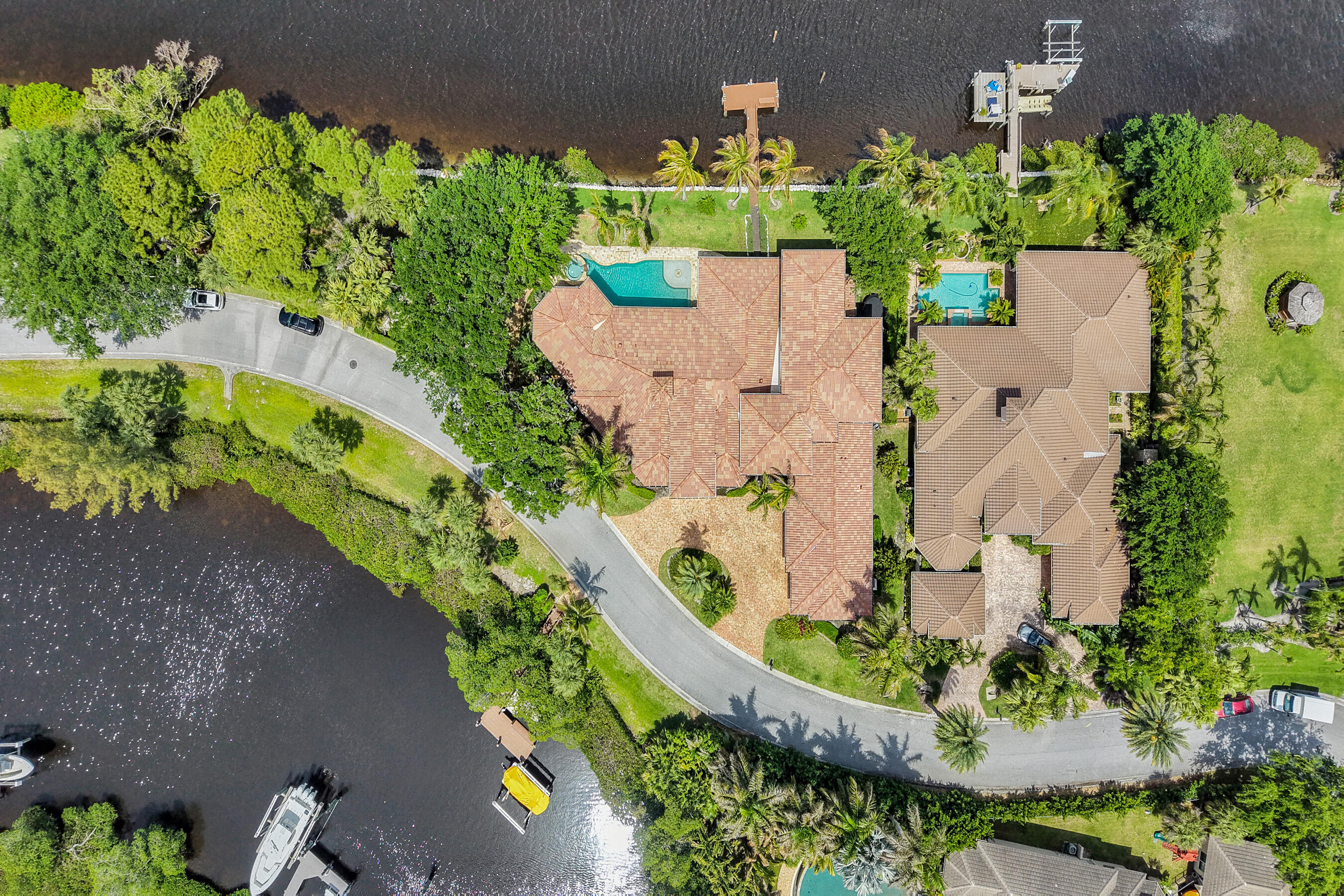 18669 SE Palm Island, Jupiter FL 33458