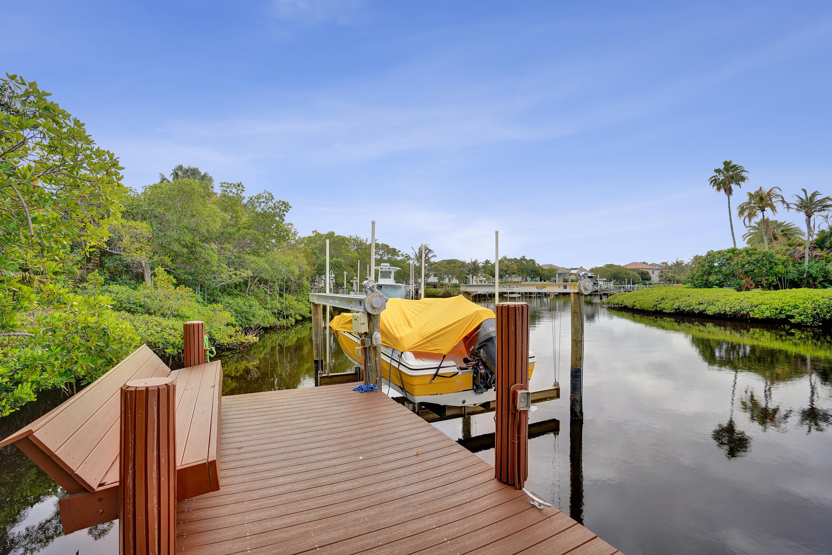 18669 SE Palm Island, Jupiter FL 33458