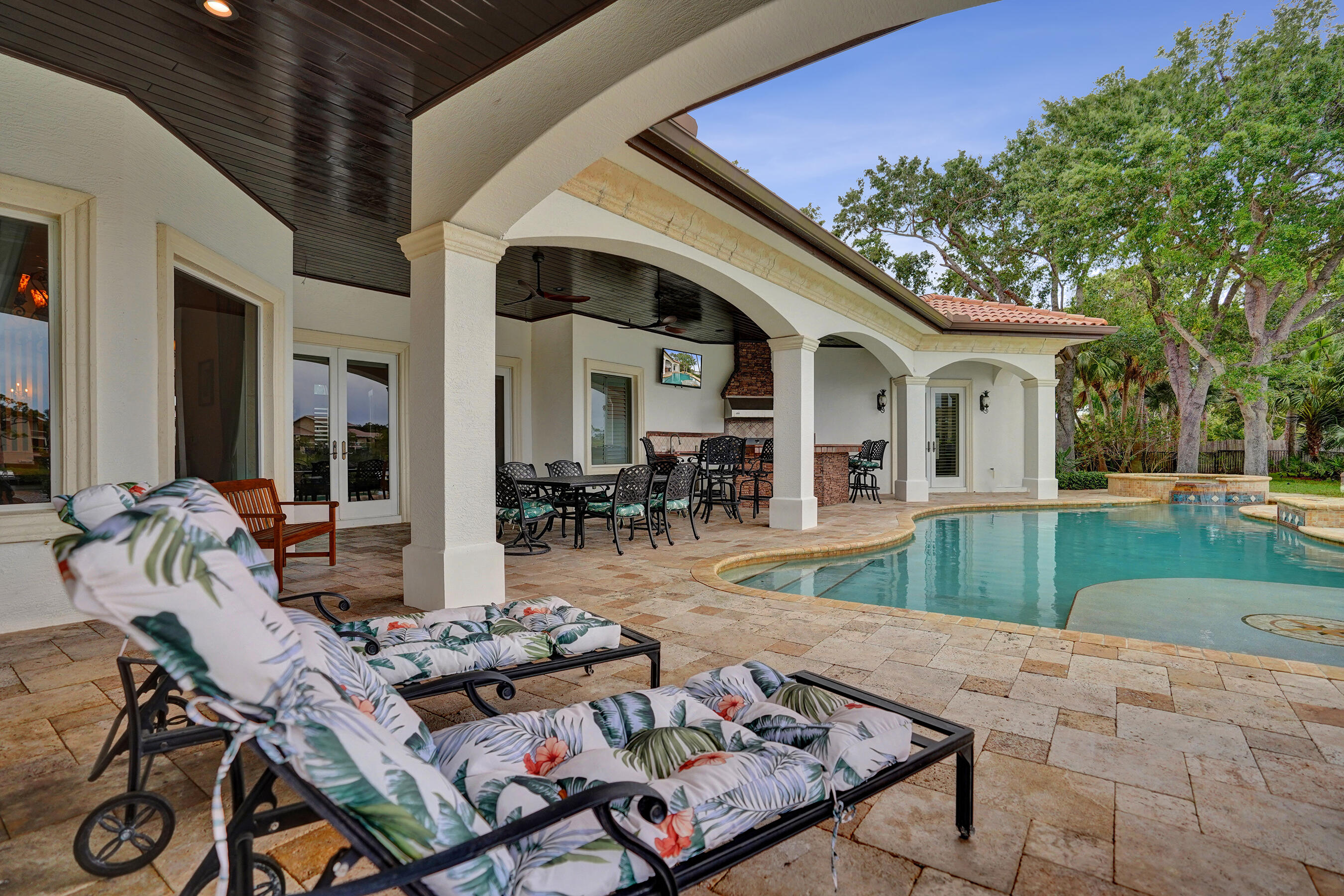 18669 SE Palm Island, Jupiter FL 33458