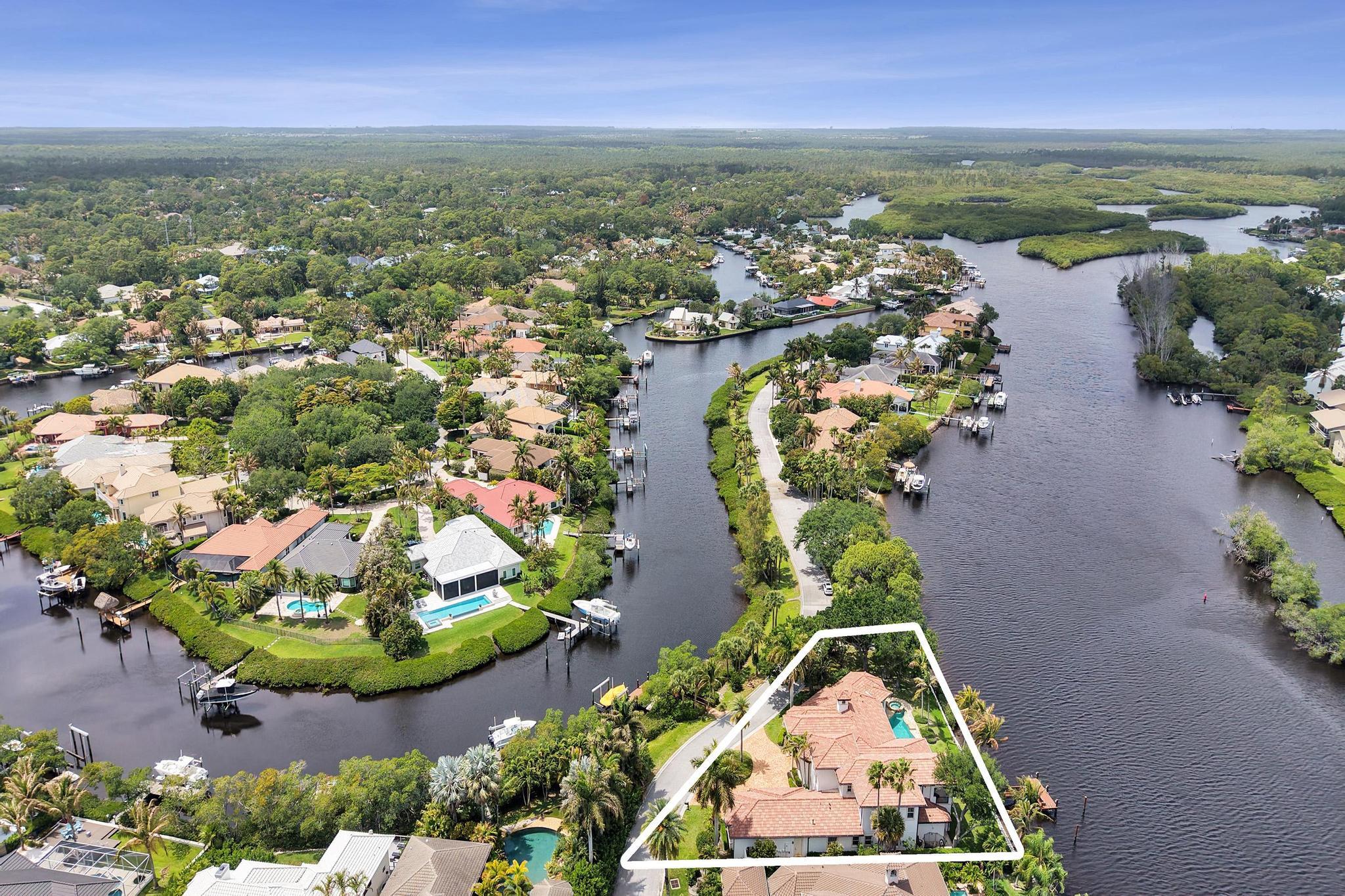 18669 SE Palm Island, Jupiter FL 33458