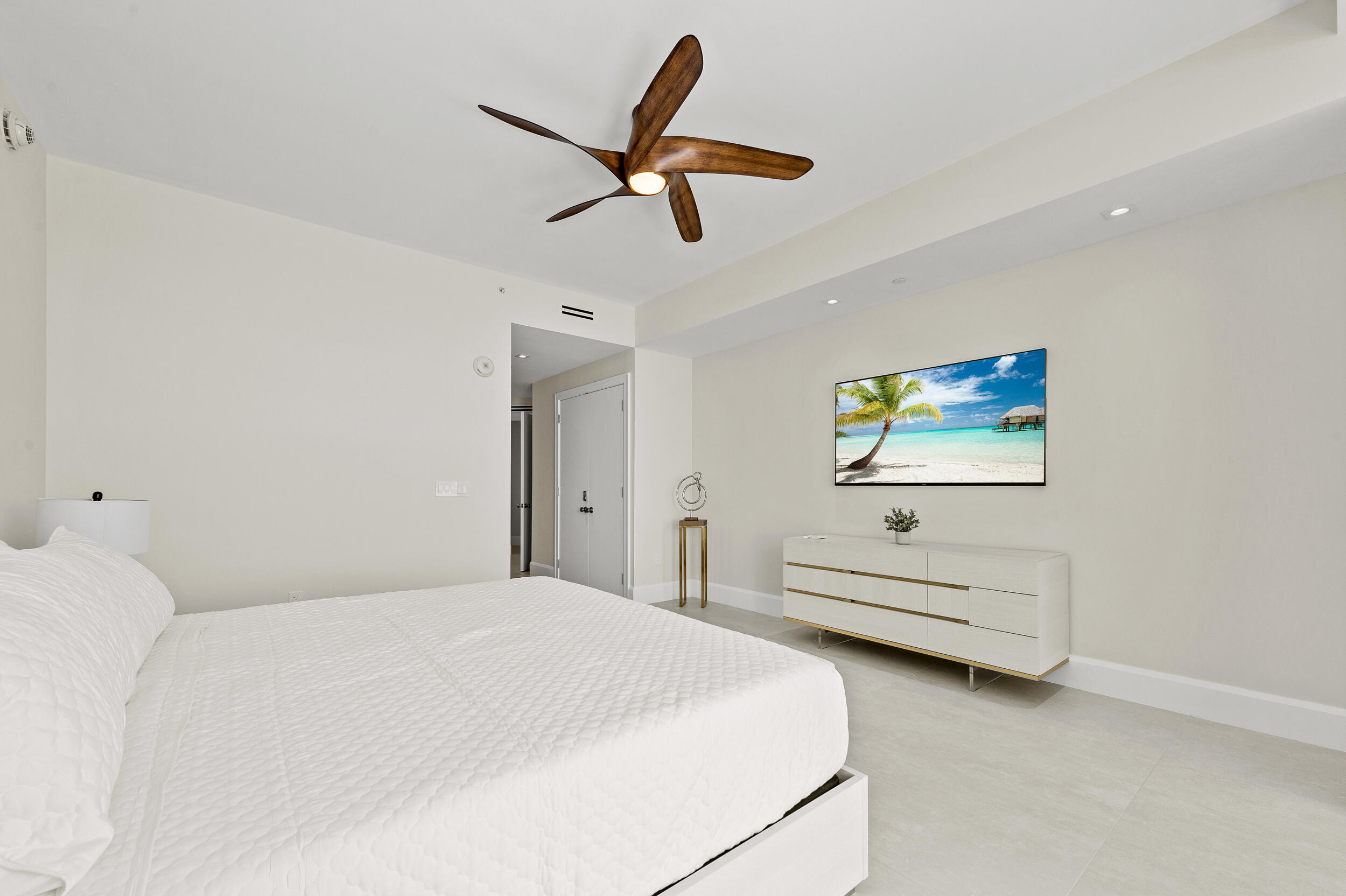 3100 N Ocean #1103h, Riviera Beach FL 33404